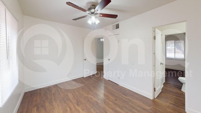 Building Photo - 2760 N Palo Verde Ave
