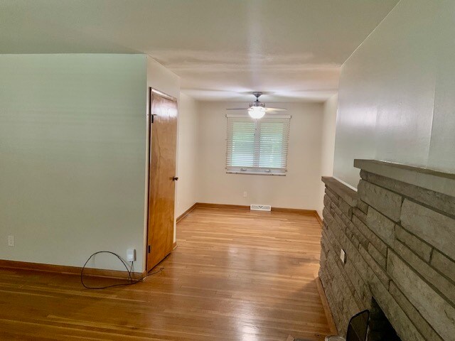 dining room or office space - 152 Flint Ridge Dr