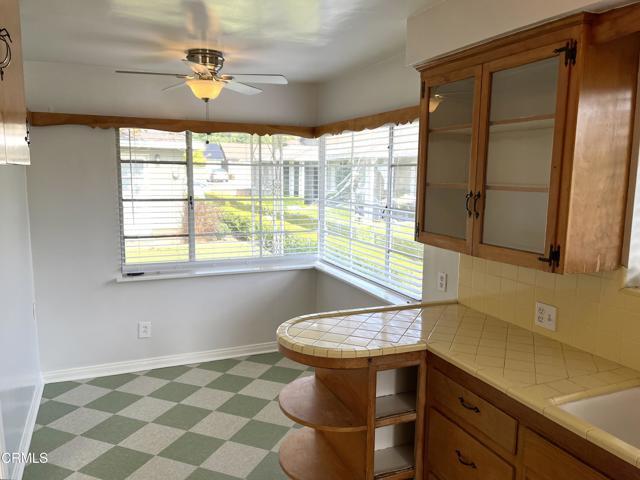 Building Photo - 350 W Lemon Ave