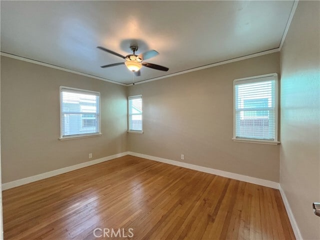 Building Photo - 215 E Scott St