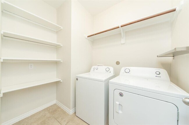 Building Photo - 27111 Postwood Manor Ct