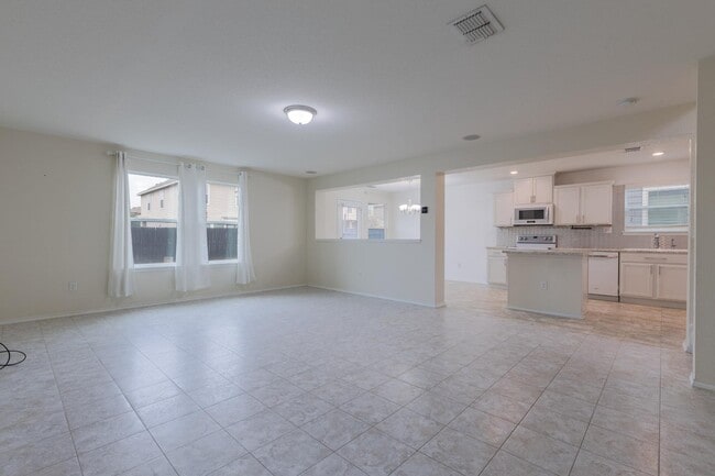 Building Photo - 4439 Donley Byu