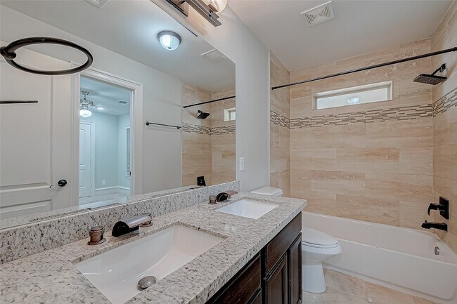 Building Photo - 5226 Kiam St