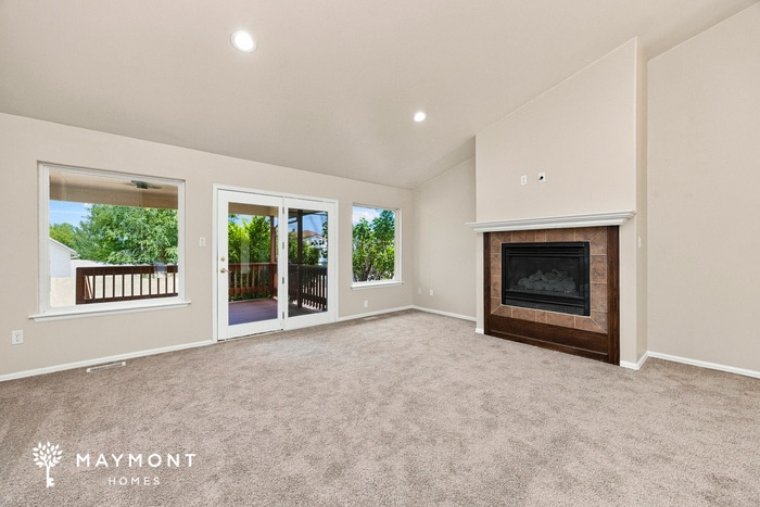 Building Photo - 421 W Littler Dr