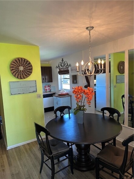 Building Photo - 16 Vista Palm Ln