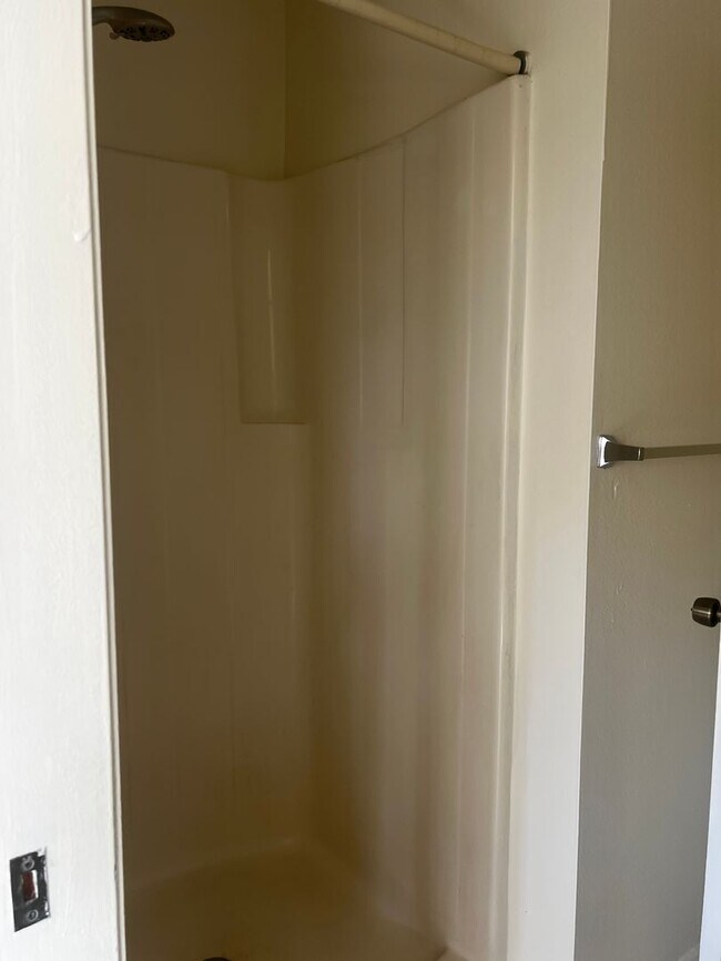 Building Photo - 2BR/2Bath Single Family 1 Car Garage South Venice Home!