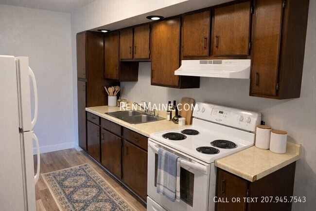 Building Photo - 24 Wenbelle Dr