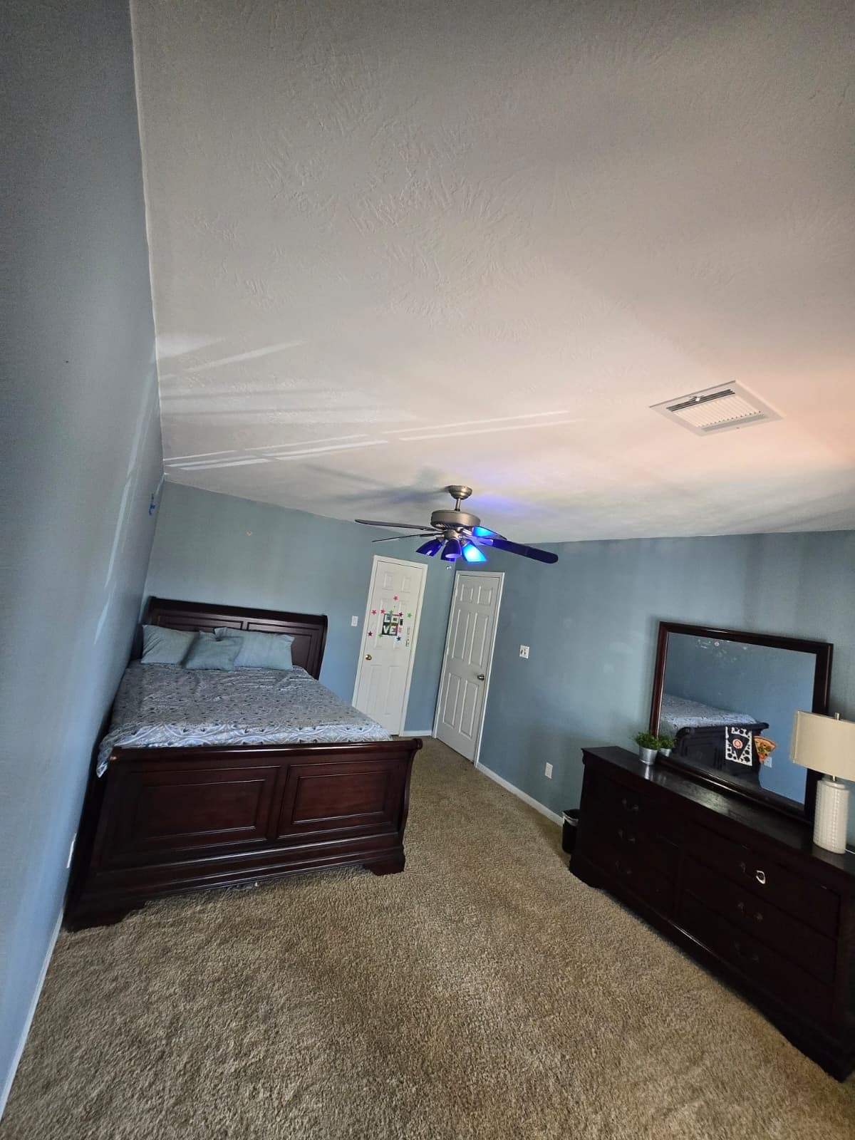 Building Photo - 10000 Nanak Dr