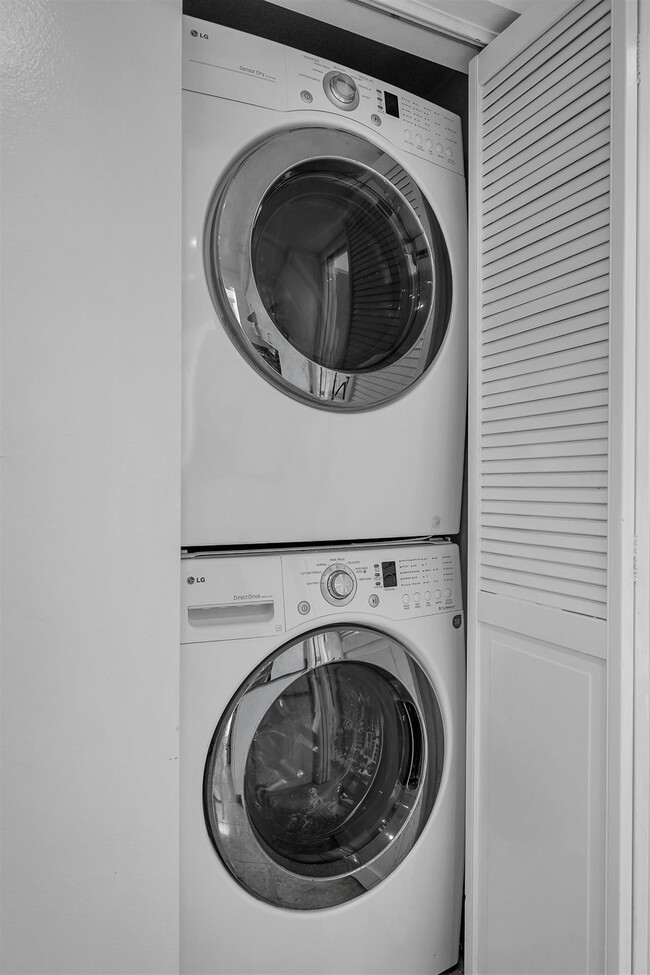 Washer and Dryer included - 2824 Arizona Ave