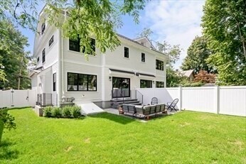 Building Photo - 453 Albemarle Rd