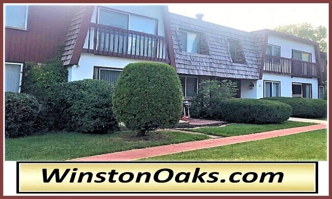 Building Photo - 515 Winston Dr