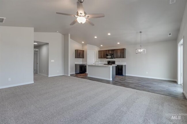 Building Photo - 3400 W Adios St