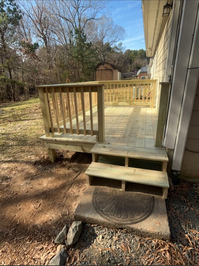 Building Photo - Cozy 3BR SFR • Full Kitchen Set • Patio in Durham