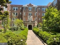 Building Photo - 3051 Idaho Ave NW