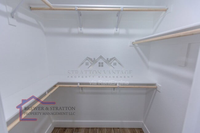 Building Photo - 2334 W Romley Rd