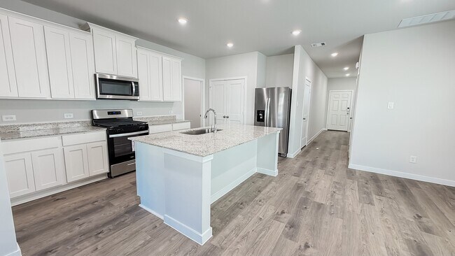 Building Photo - 11982 Wisteria Mdws Dr