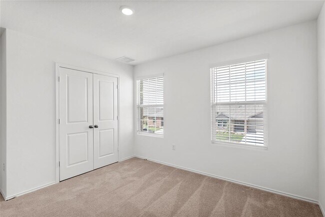 Building Photo - 114 Miglia St