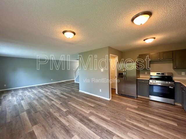 Building Photo - 25 Snowflake Cir