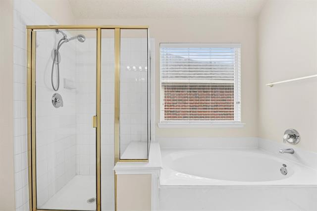 Building Photo - 433 Spring Air Dr