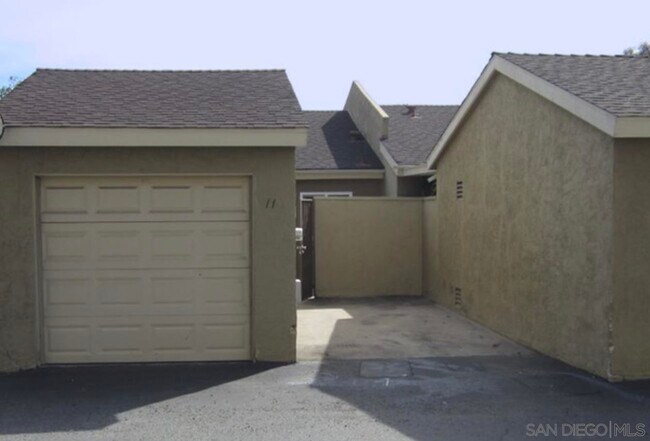 Building Photo - 7700 Parkway Dr