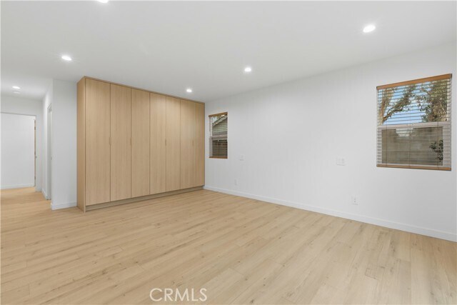 Building Photo - 7663 Sedan Ave