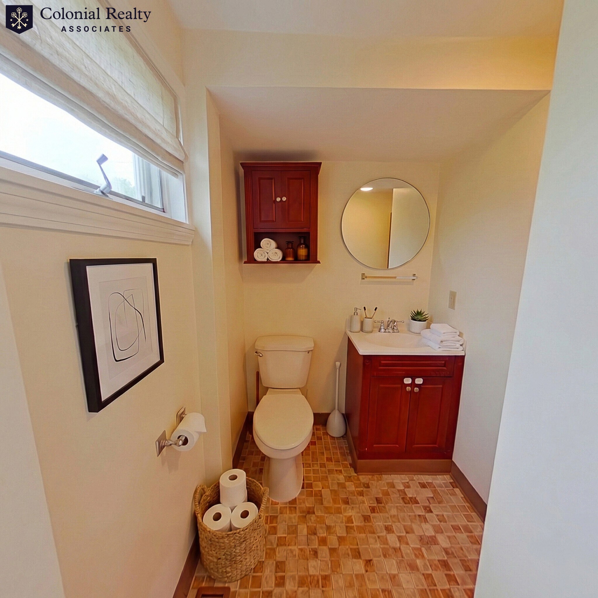 Building Photo - 8 Hearn St