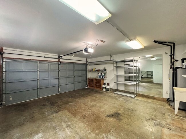 Building Photo - 344GOR