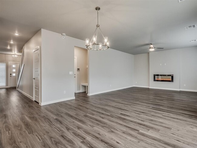 Building Photo - 520 NW 176th Terrace