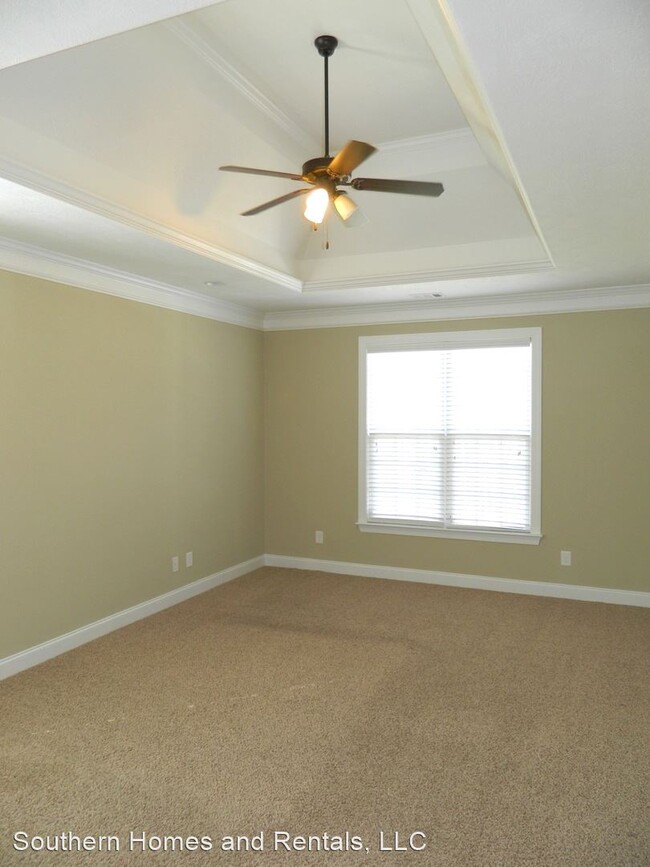 Building Photo - 4 br, 3 bath House - 4001 Stowe Drive