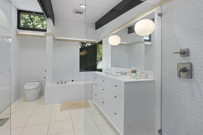 Building Photo - 3 Bed / 3 Bath Private Mid-Century Oasis with Pool, Detached Studio & Canyon Views