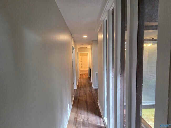 Building Photo - 1209 Governors Dr SE