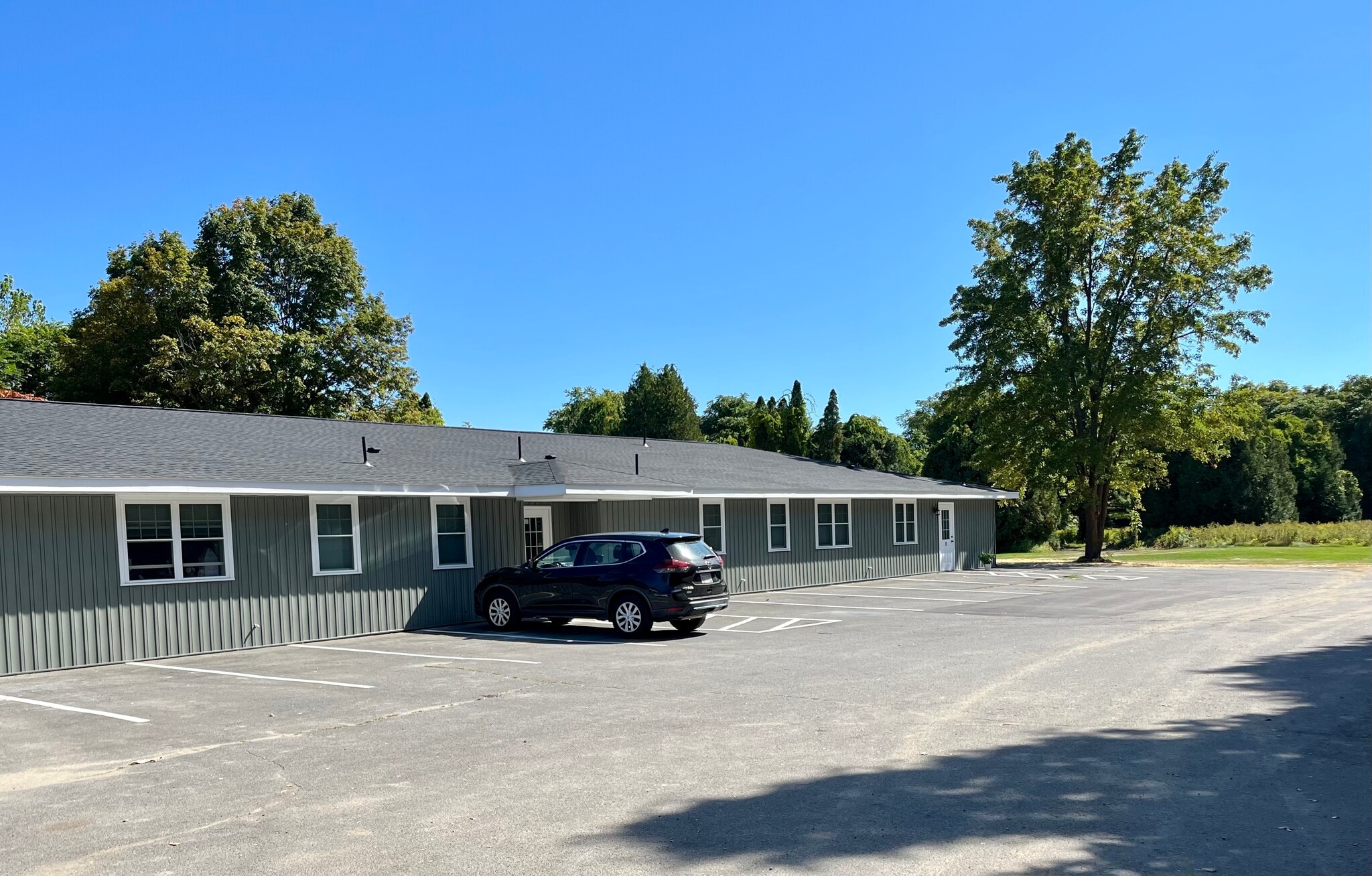 Building Photo - 61 Old Amherst Rd