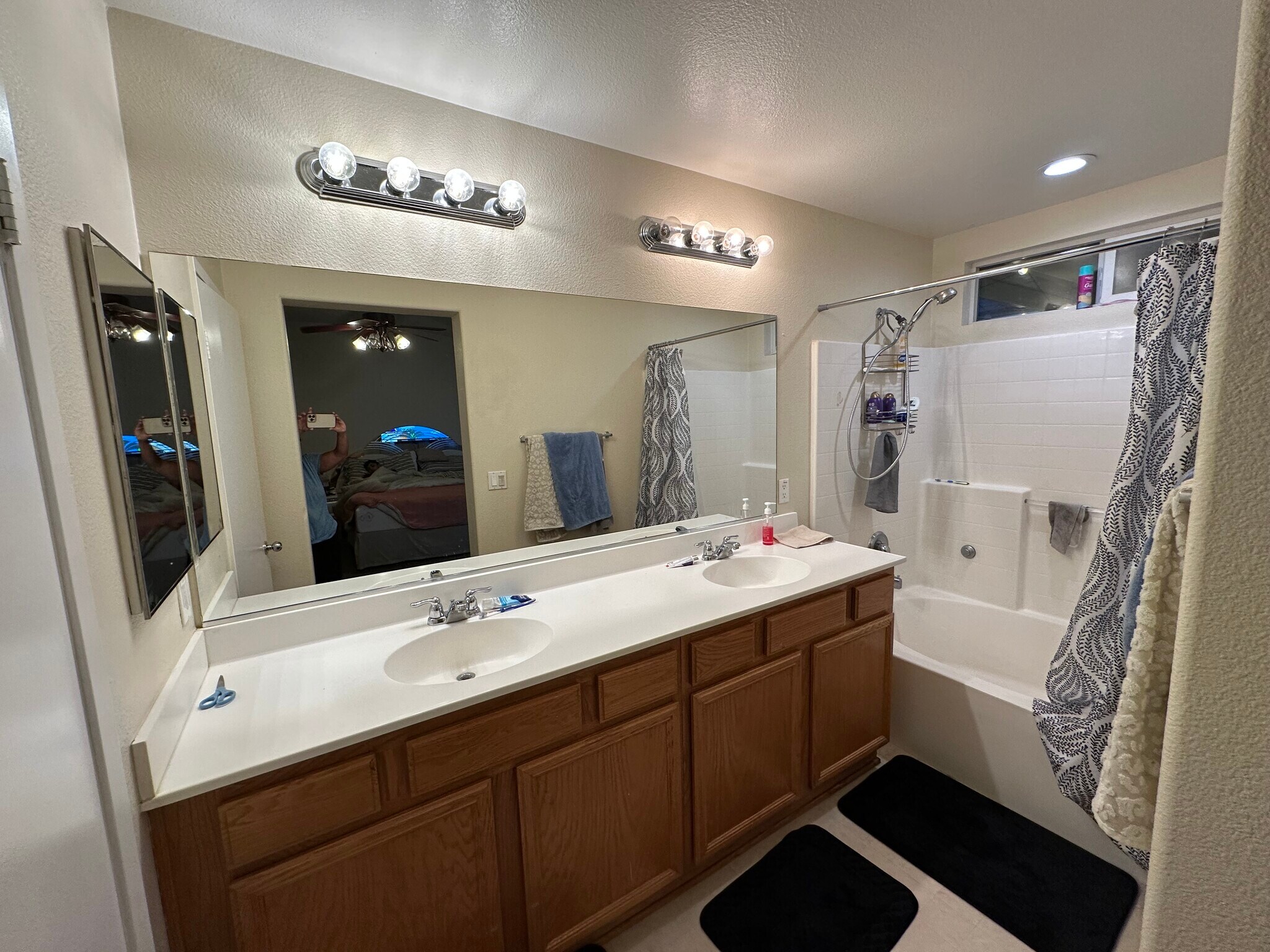 Building Photo - 10771 Arabian Ct