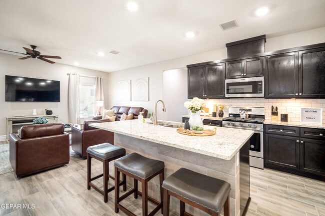 Building Photo - 3428 Gary Brewster Pl