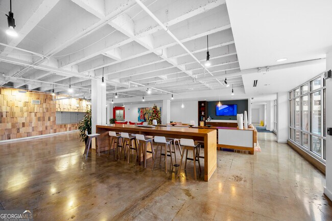 Building Photo - 878 Peachtree St NE