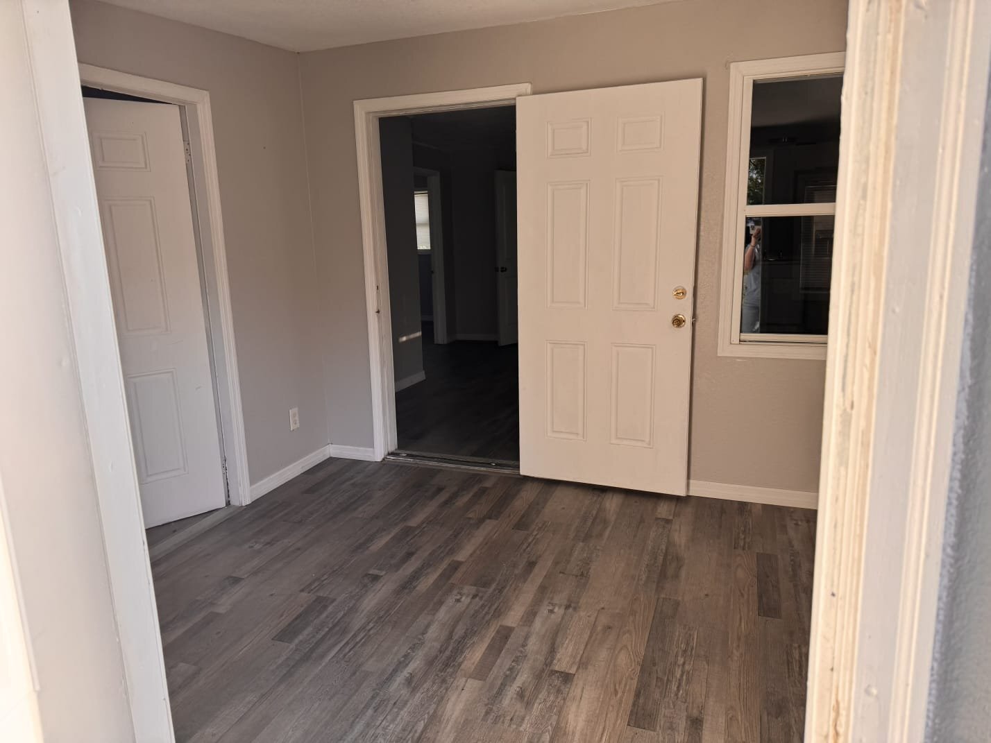 Building Photo - 1418 Woodlawn Ave