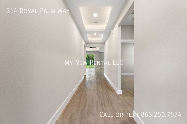 Building Photo - 314 Royal Palm Wy