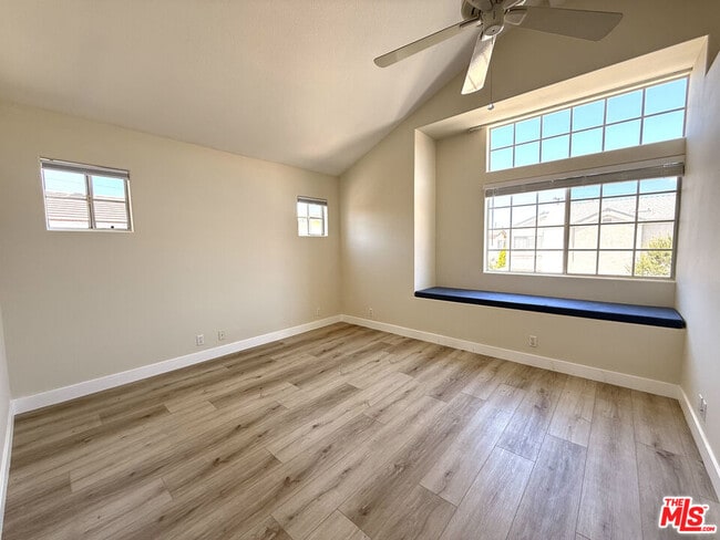 Building Photo - 11536 Edinger Ave
