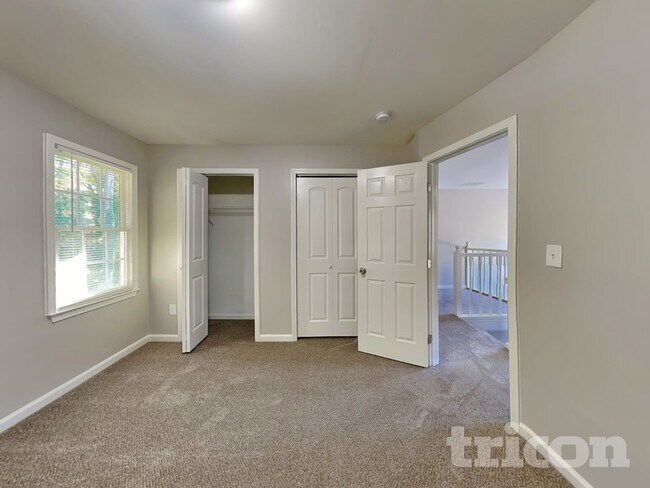 Building Photo - 3560 Erdly Ln