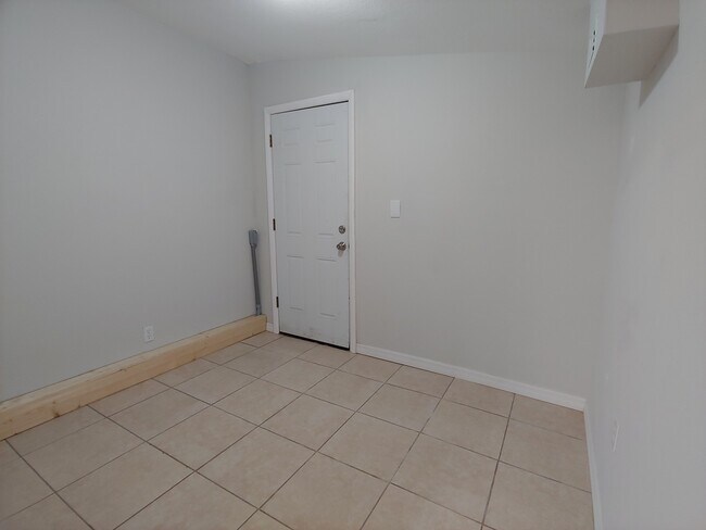 Building Photo - 1314 32nd St