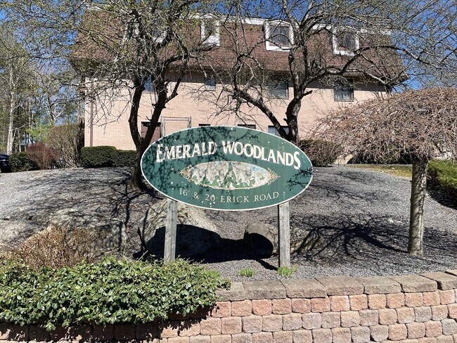 Building Photo - 16 Erick Rd