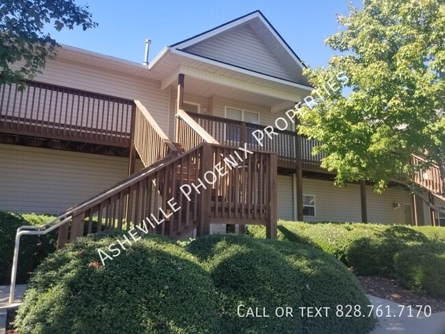 Primary Photo - 306 Olde Covington Way