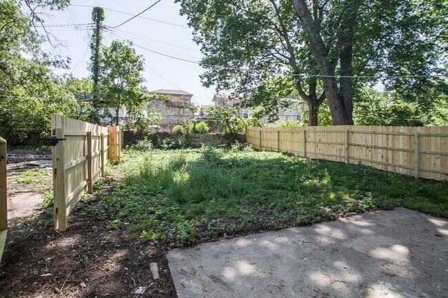 Building Photo - 5229 Brookwood Ave