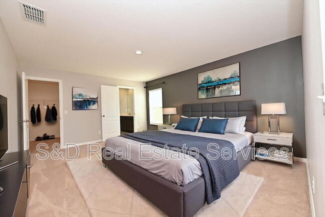 Building Photo - 1563 Swan Lake Cir