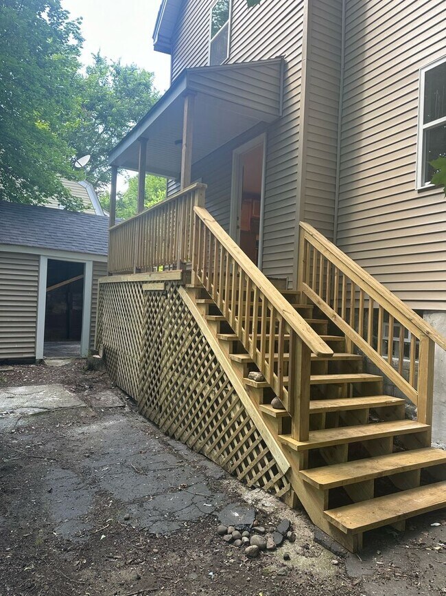 Building Photo - FABULOUS 4 BED HOME New Brighton