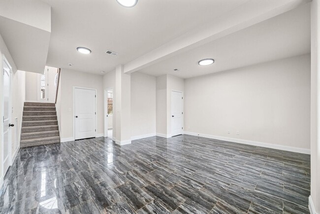 Building Photo - 1224 Meachem Dr