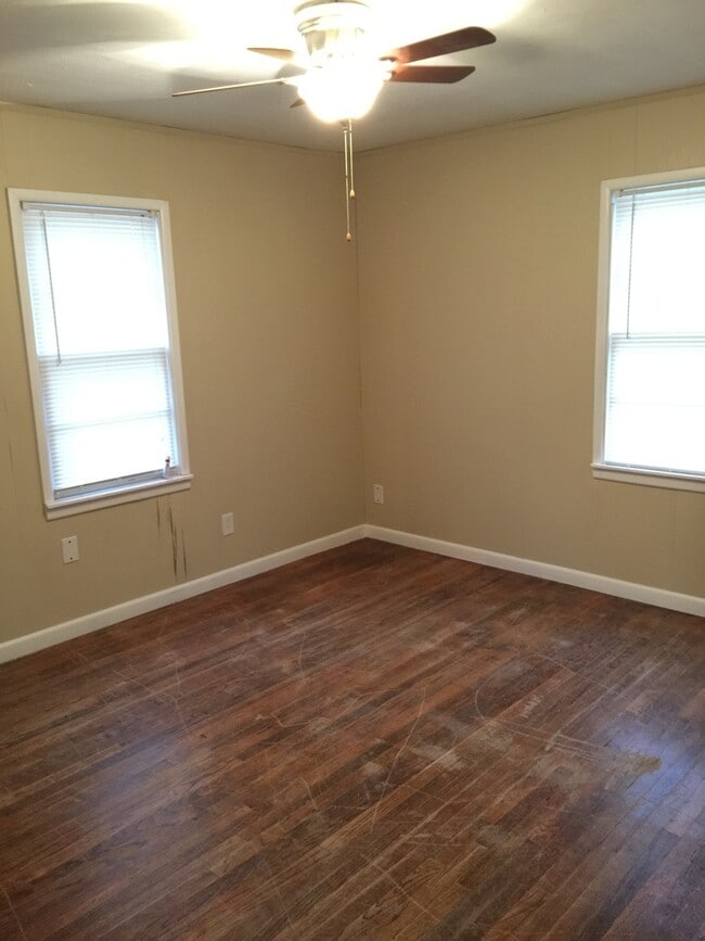 Building Photo - Peaceful 3 Bedroom in North Lubbock!