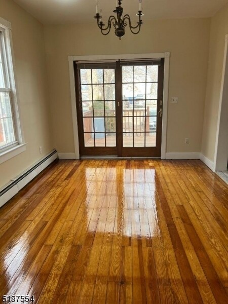 Building Photo - 947 Grove St