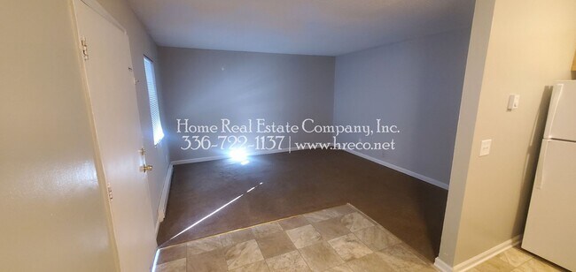 Building Photo - 1400 W Academy St