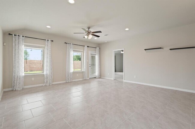 Building Photo - 21047 Warrender Terrace Ln